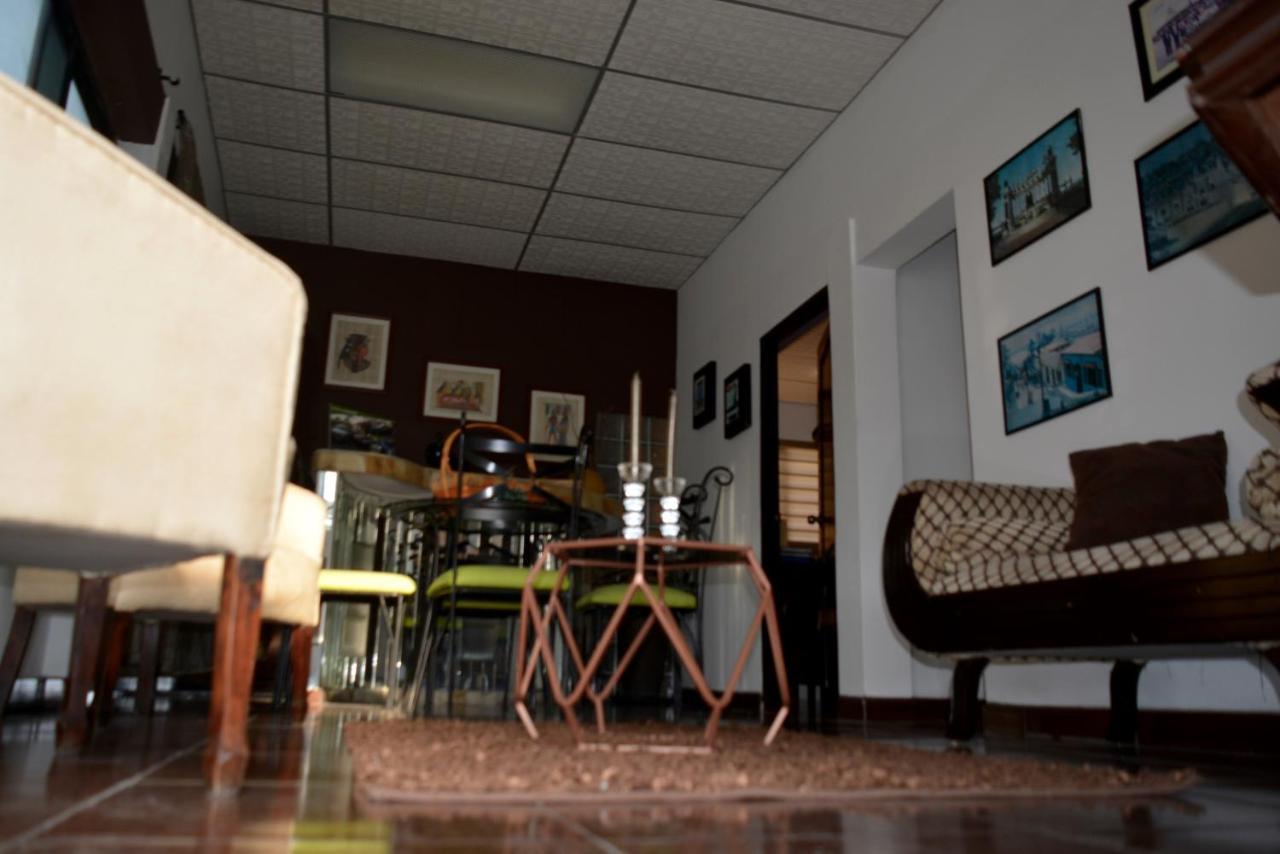 Hostal Villa 97 Guayaquil Exterior foto